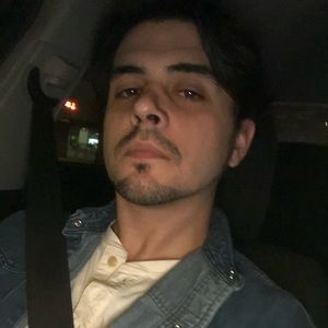 Meet your Posher, Lorenzo